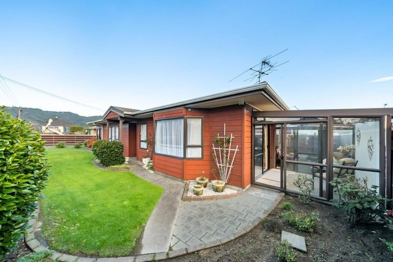 Photo of property in 2a Cottle Street, Avalon, Lower Hutt, 5011