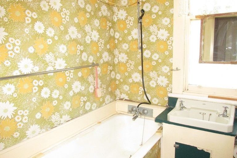 Photo of property in 90 Lucknow Street, Wairoa, 4108