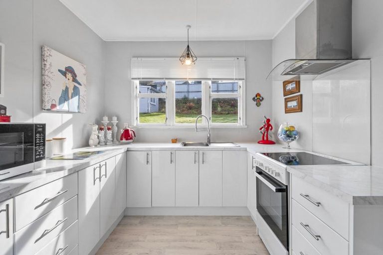 Photo of property in 42 Kiwi Road, Taihape, 4720