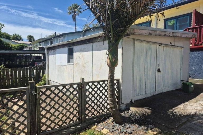 Photo of property in 85 Lake Road, Frankton, Hamilton, 3204