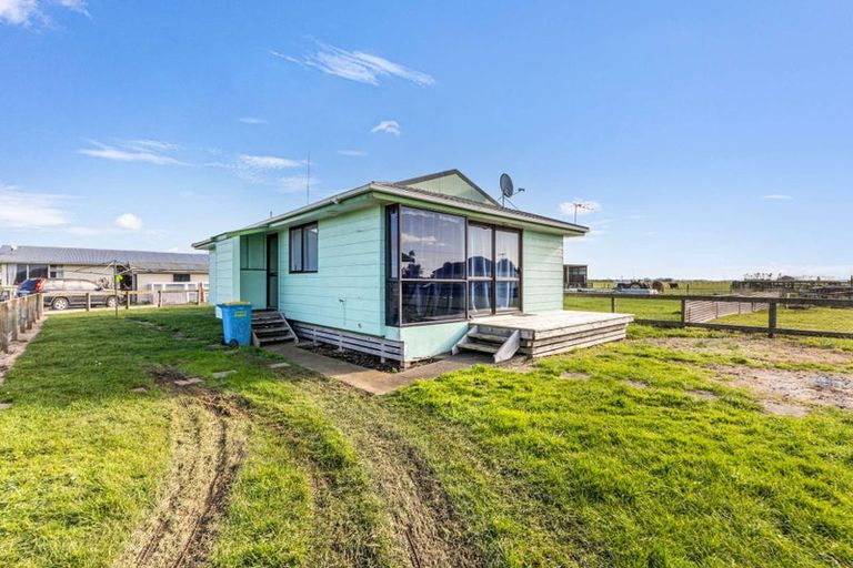 Photo of property in 452 Ohangai Road, Hawera, 4672