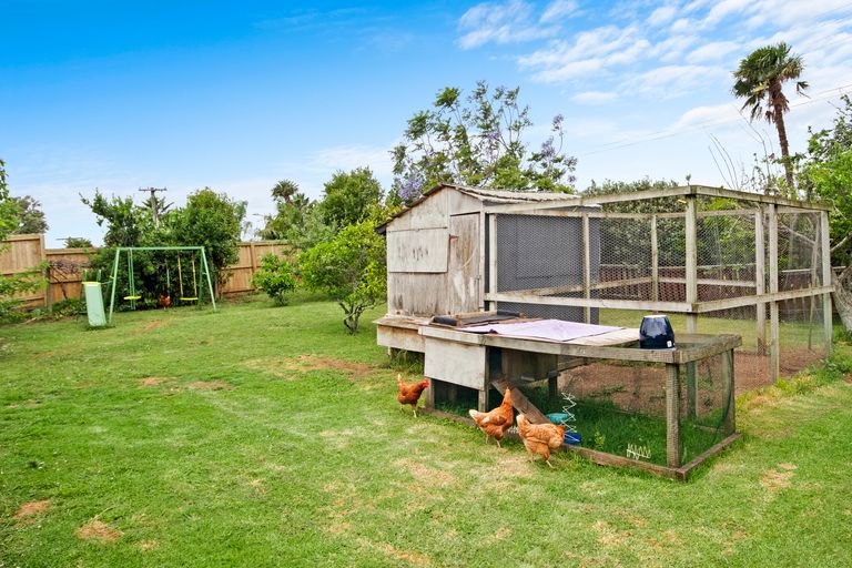 Photo of property in 58 Mclarin Road, Glenbrook, Waiuku, 2681