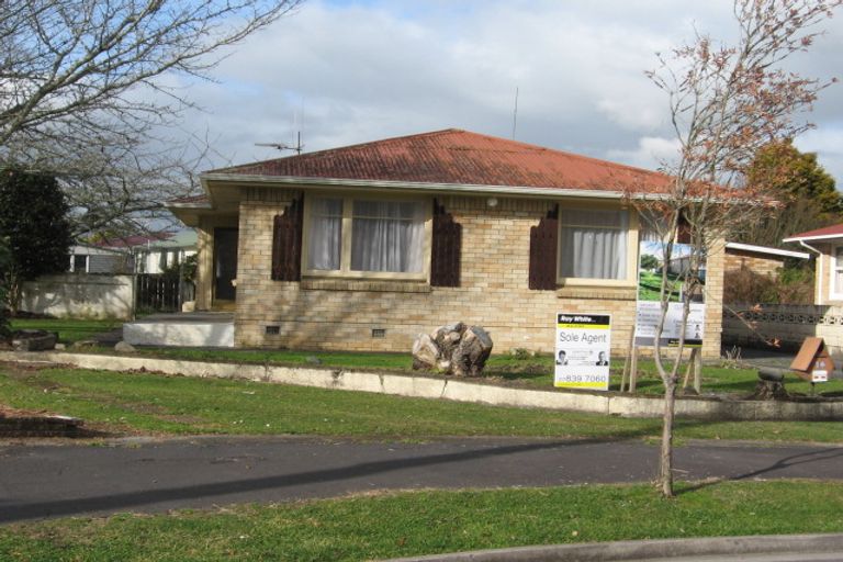 Photo of property in 14 Panair Crescent, Hillcrest, Hamilton, 3216