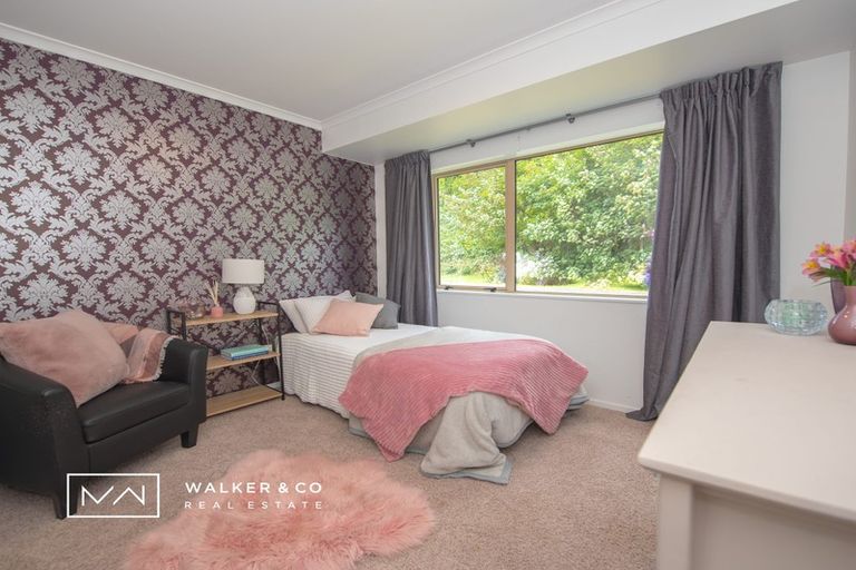 Photo of property in 8 Beechwood Way, Te Marua, Upper Hutt, 5018