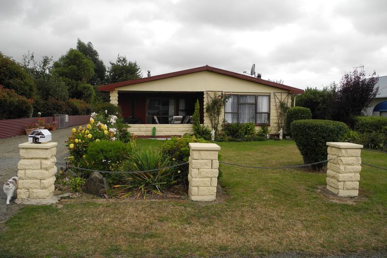 Photo of property in 14 Grace Street, Waimate, 7924