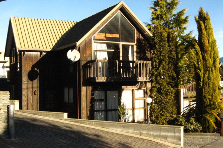 Photo of property in 6/5 Sydney Street, Queenstown, 9300