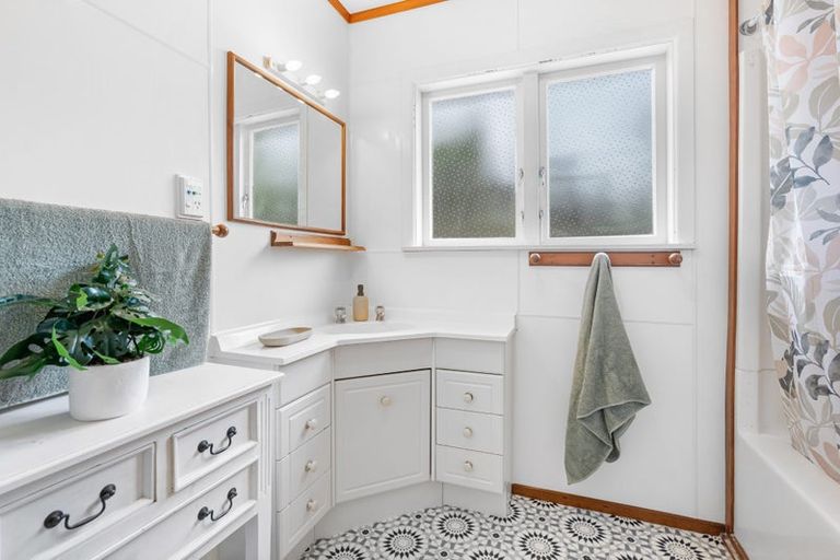 Photo of property in 98b Morningside Road, Morningside, Whangarei, 0110