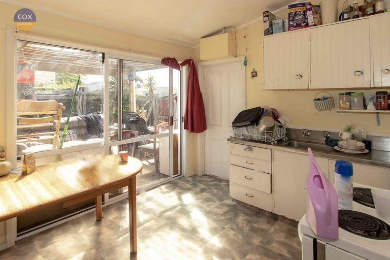 Photo of property in 37 Nelson Crescent, Napier South, Napier, 4110