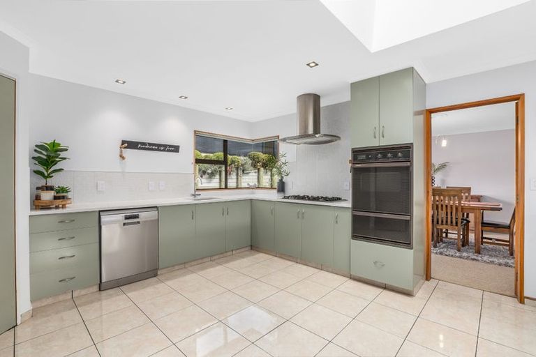 Photo of property in 40 Makora Road, Otaihanga, Paraparaumu, 5036