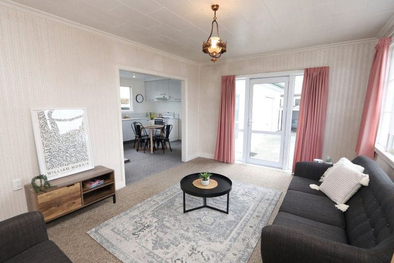 Photo of property in 146 Mcmurdo Street, Tinwald, Ashburton, 7700