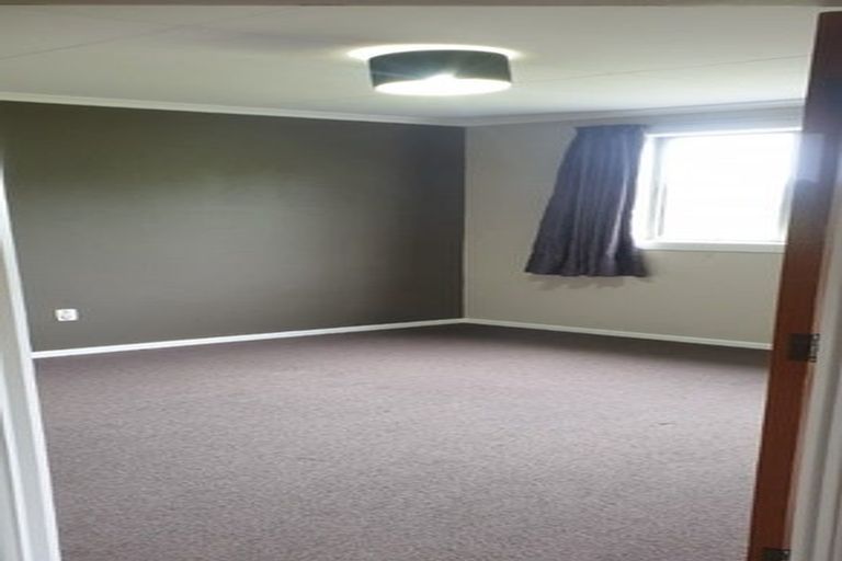 Photo of property in 70 Grant Road, Otatara, Invercargill, 9879
