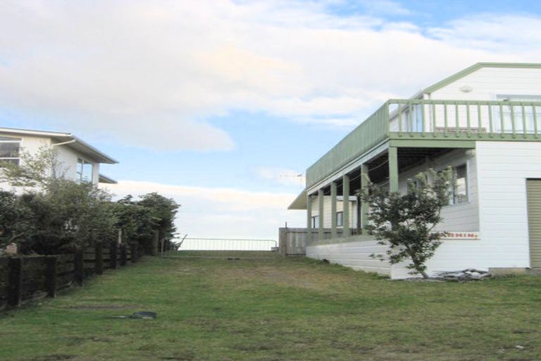 Photo of property in 114a Tangaroa Road, Whangamata, 3620