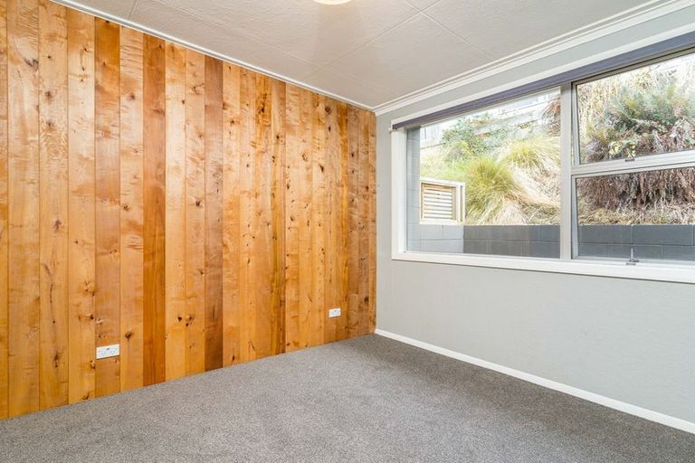 Photo of property in 186 Kaikorai Valley Road, Bradford, Dunedin, 9011