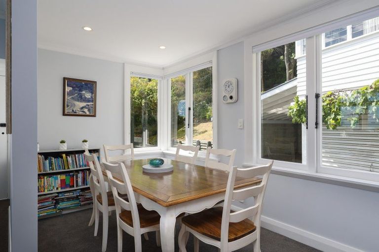 Photo of property in 128 Moana Avenue, Moana, Nelson, 7011