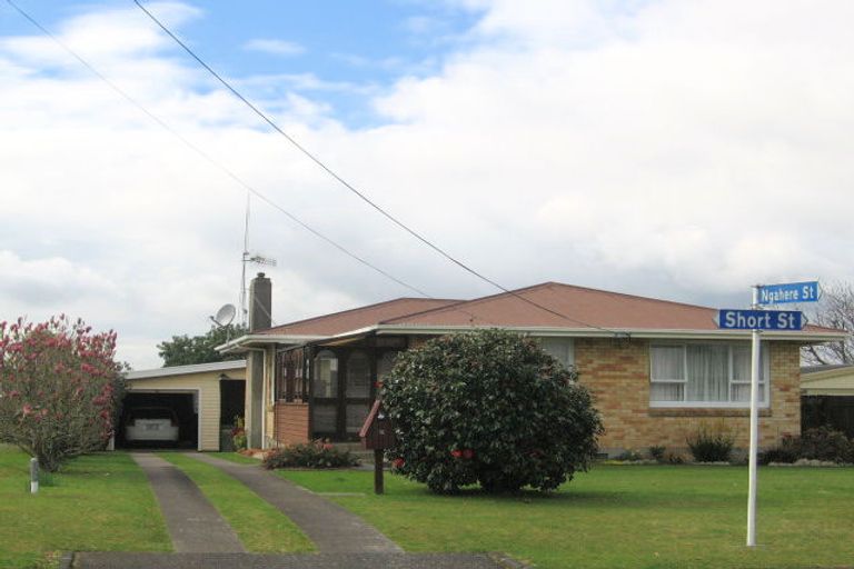 Photo of property in 18 Short Street, Otumoetai, Tauranga, 3110