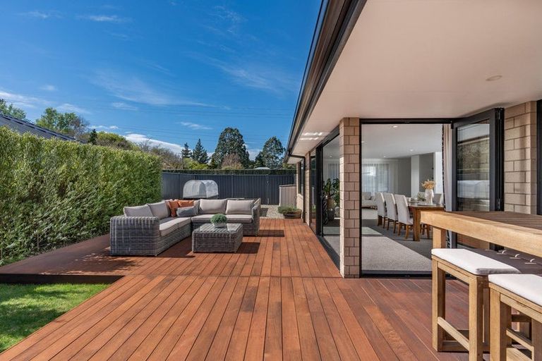 Photo of property in 211 Wingatui Road, Mosgiel, 9024