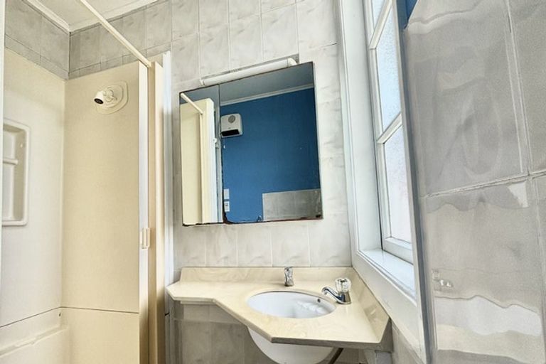 Photo of property in 69 Hatton Street, Karori, Wellington, 6012