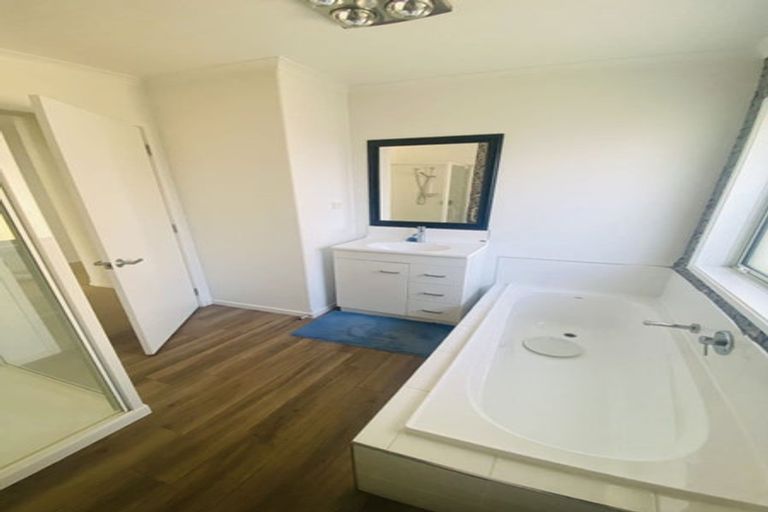 Photo of property in 49 Maclaren Road, Wigram, Christchurch, 8042