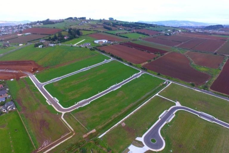 Photo of property in 6 Catherine Mclean Road, Pukekohe, 2120