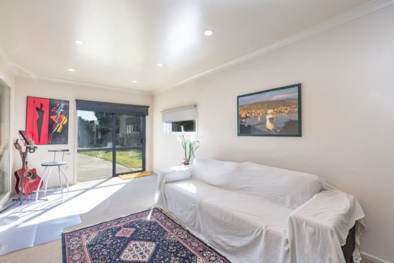 Photo of property in 23 Awatea Street, Ranui, Porirua, 5024