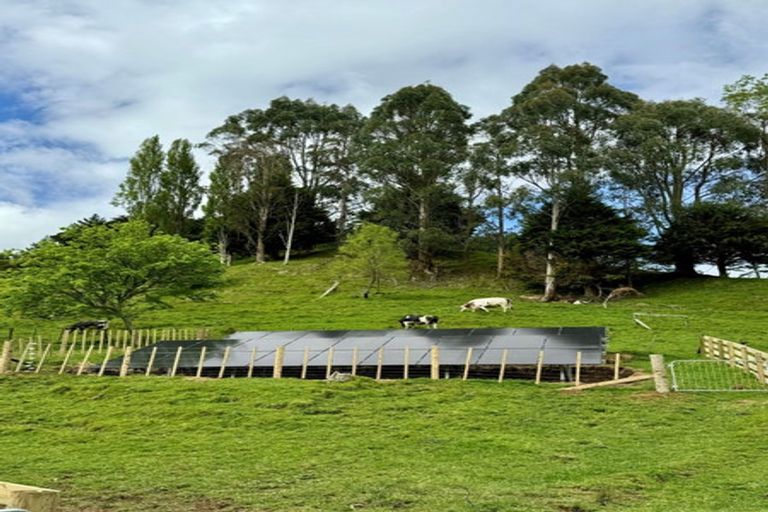 Photo of property in 1186 Tangahoe Valley Road, Ohangai, Hawera, 4674