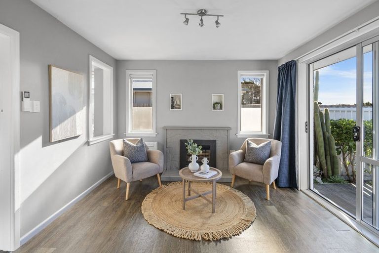 Photo of property in 521 Marine Parade, South New Brighton, Christchurch, 8062