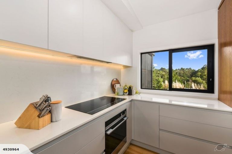 Photo of property in 1237 East Coast Road, Redvale, Albany, 0794