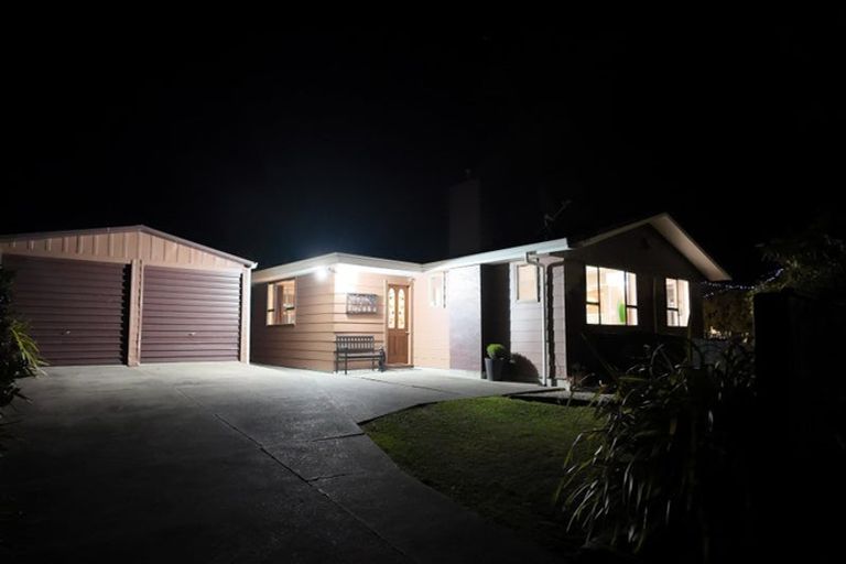 Photo of property in 50 Cascade Crescent, Westbrook, Palmerston North, 4412