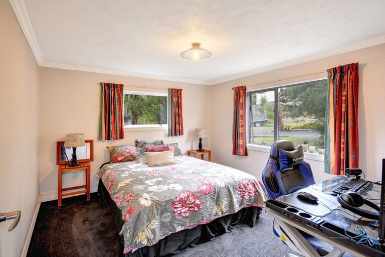 Photo of property in 81 Kinmont Crescent, Kinmont Park, Mosgiel, 9024