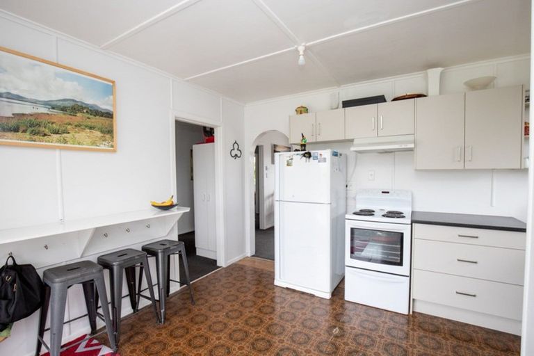 Photo of property in 78 Pipiroa Road, Ngatea, 3503