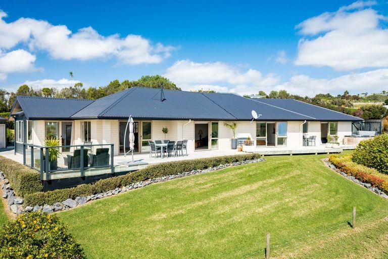 Photo of property in 248 Devich Road, Mangawhai, Kaiwaka, 0573