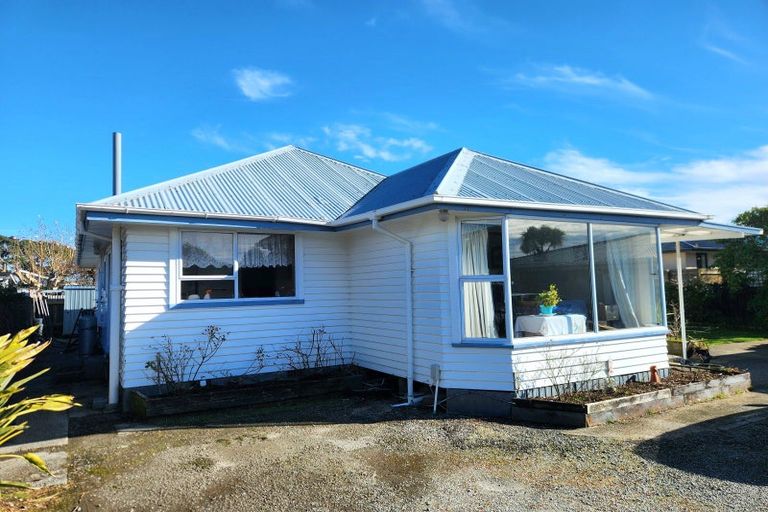Photo of property in 24 Palmerston Street, Greymouth, 7805
