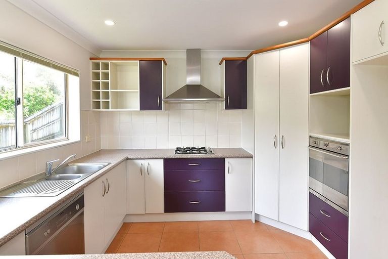 Photo of property in 11 Ambassador Glade, Orewa, 0931