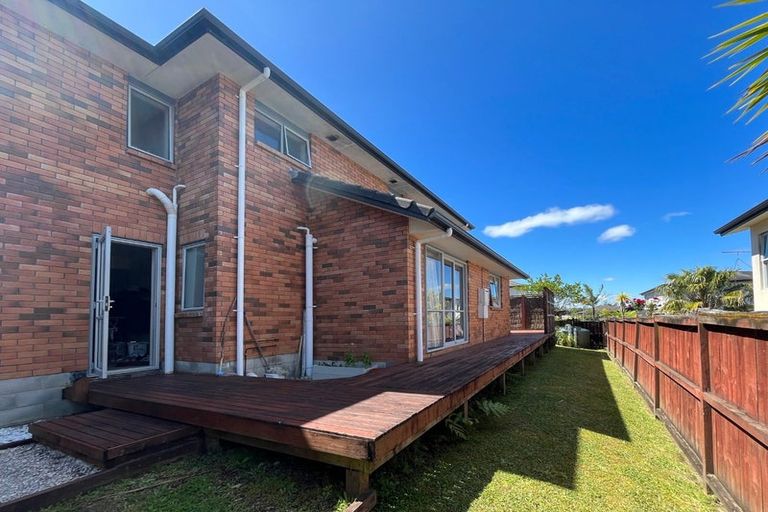 Photo of property in 6 Springvale Drive, Fairview Heights, Auckland, 0632