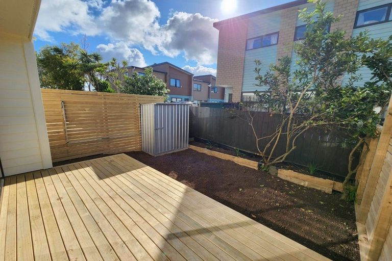 Photo of property in 4/25 Manse Road, Pahurehure, Papakura, 2113