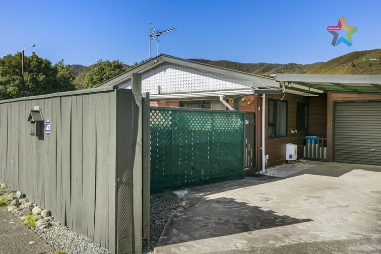 Photo of property in 1076a High Street, Avalon, Lower Hutt, 5011