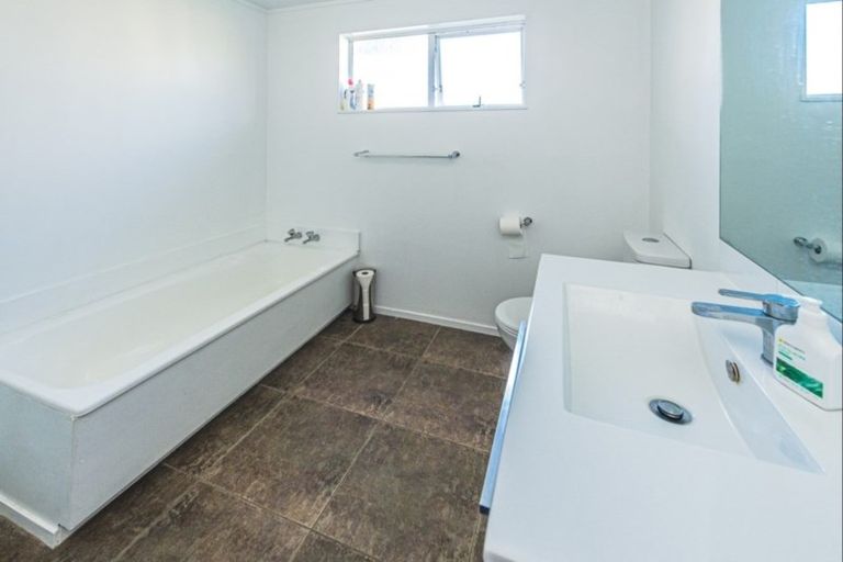 Photo of property in 19 Exeter Crescent, Springvale, Whanganui, 4501