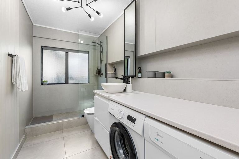 Photo of property in 5/48 Mcleod Road, Henderson, Auckland, 0612