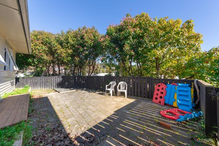 Photo of property in 20 Norana Road, Maoribank, Upper Hutt, 5018