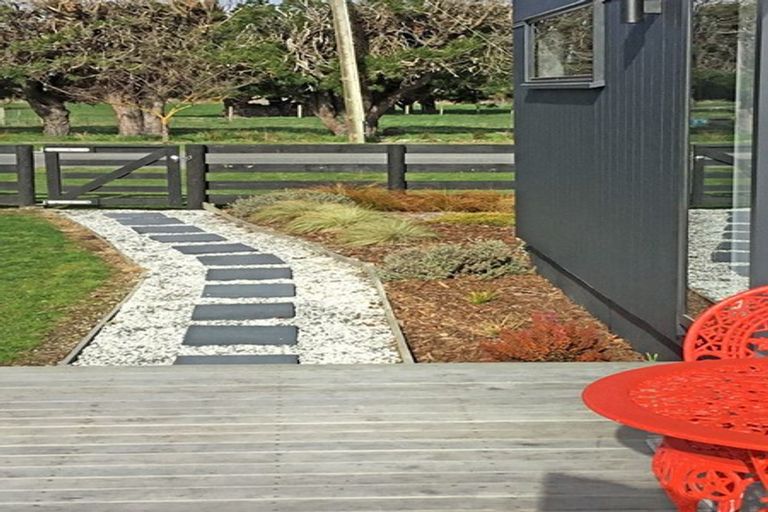 Photo of property in 37 Montrose Avenue, Culverden, 7392