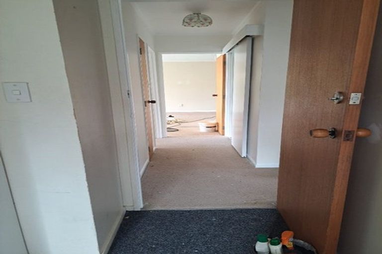 Photo of property in 2/6a Keeney Court, Papakura, 2110