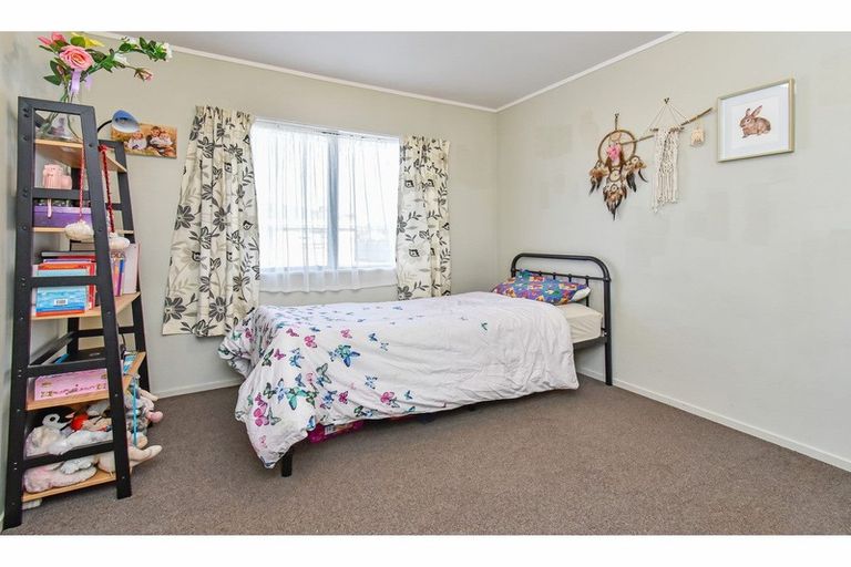 Photo of property in 37b Alma Crescent, Papakura, 2110