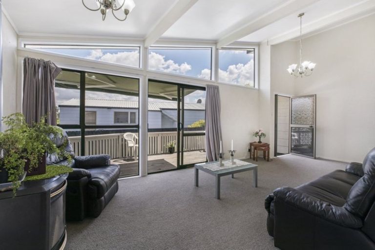 Photo of property in 69 Gibson Road, Dinsdale, Hamilton, 3204