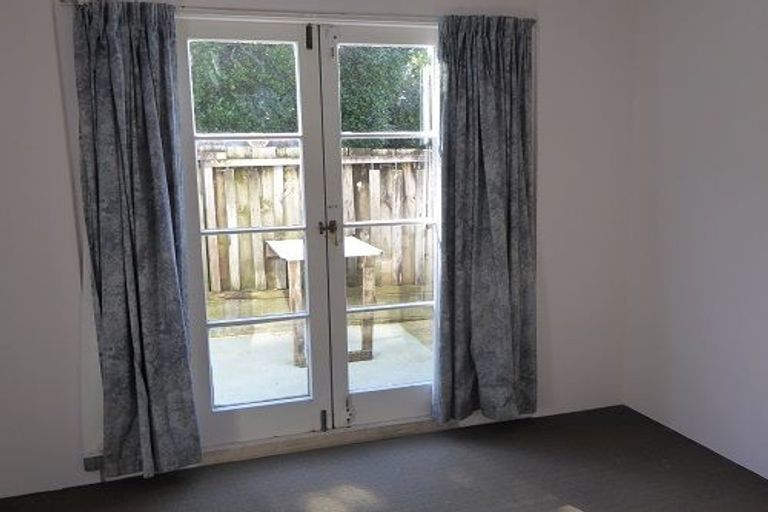 Photo of property in 1/69 Riverside Drive, Riverside, Whangarei, 0112