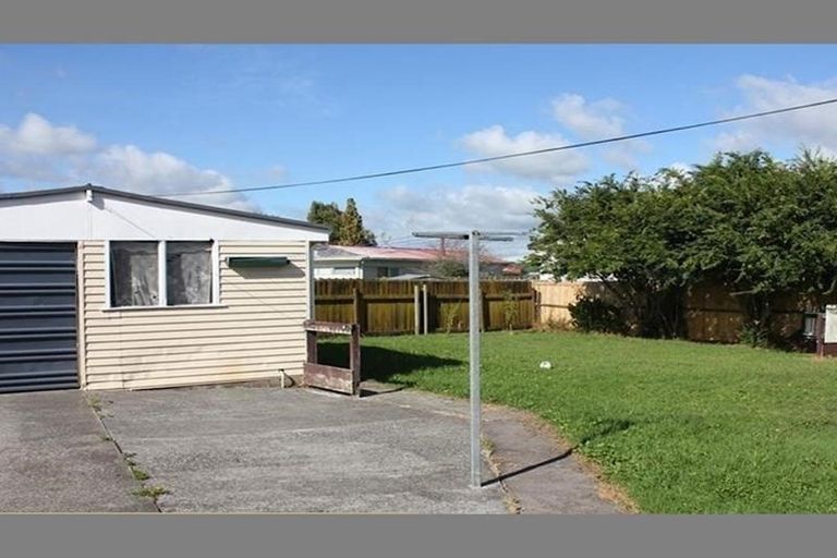 Photo of property in 12 Ruth Street, Manurewa, Auckland, 2102