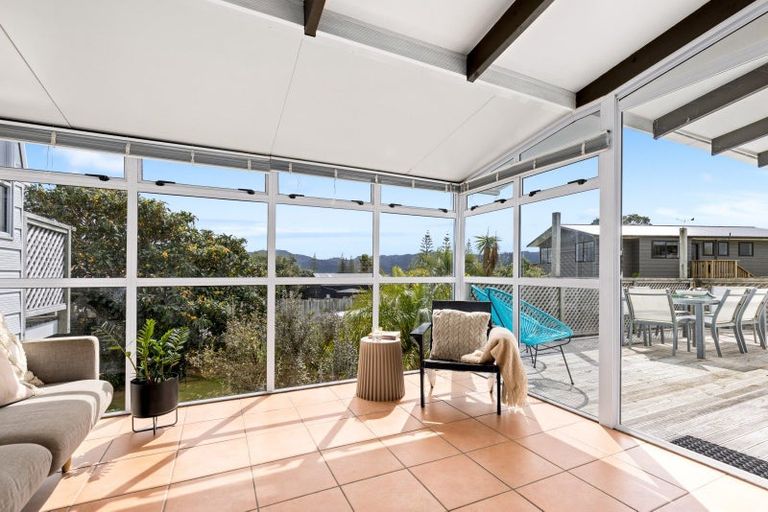 Photo of property in 22 Twilight Bay, Omaha, 0986