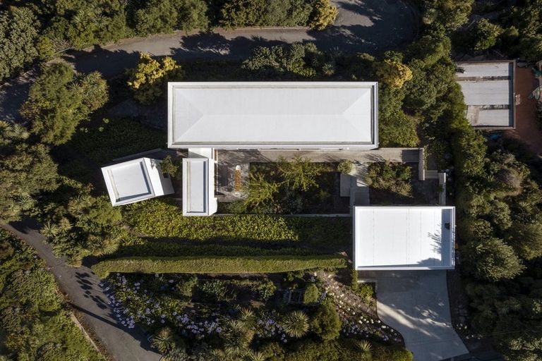 Photo of property in 139 Taylors Mistake Road, Scarborough, Christchurch, 8081