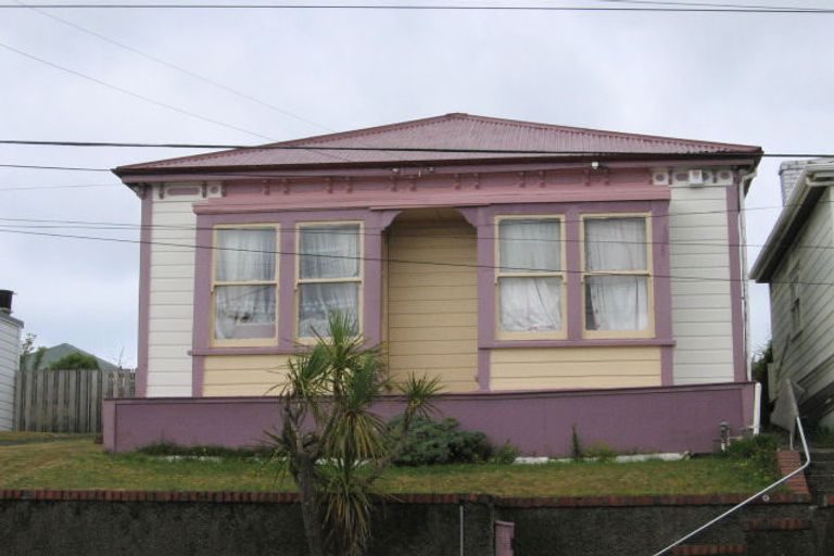 Photo of property in 15 Luxford Street, Berhampore, Wellington, 6023