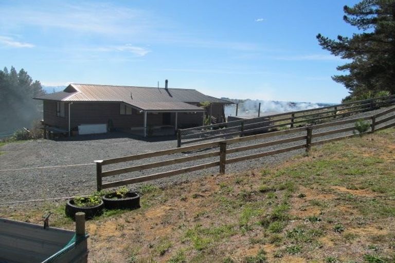 Photo of property in 67 Old Coach Road, Mahana, Upper Moutere, 7173