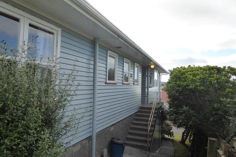 Photo of property in 24 Voltaire Street, Karori, Wellington, 6012